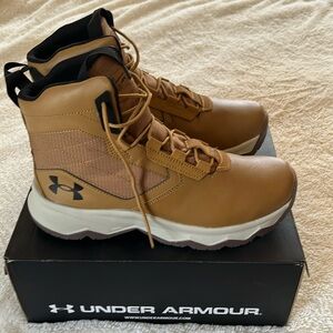 Under armour Stellar G2. Worn once. Great condition. Comes with box